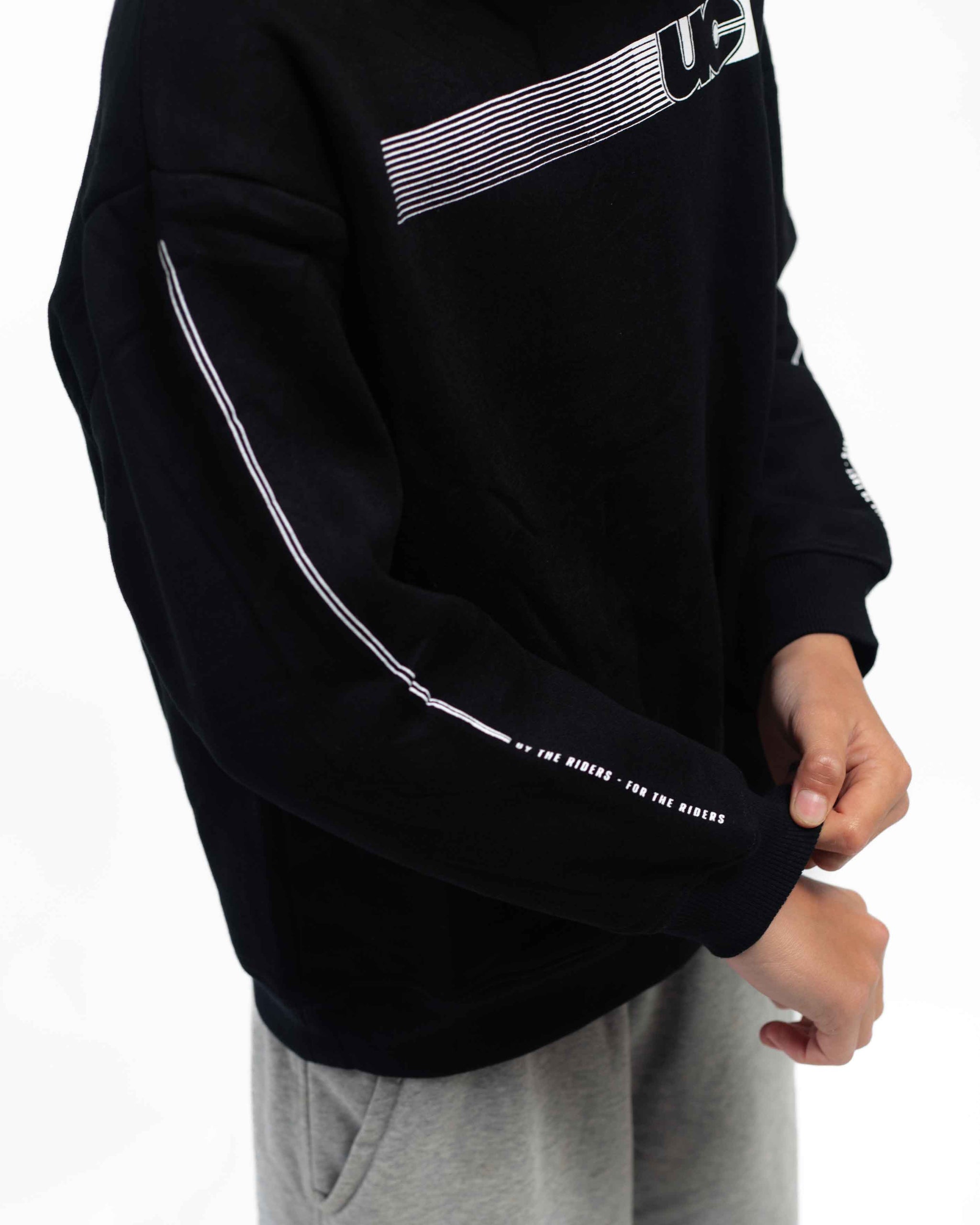 YOUTH FASTLANE CREWNECK