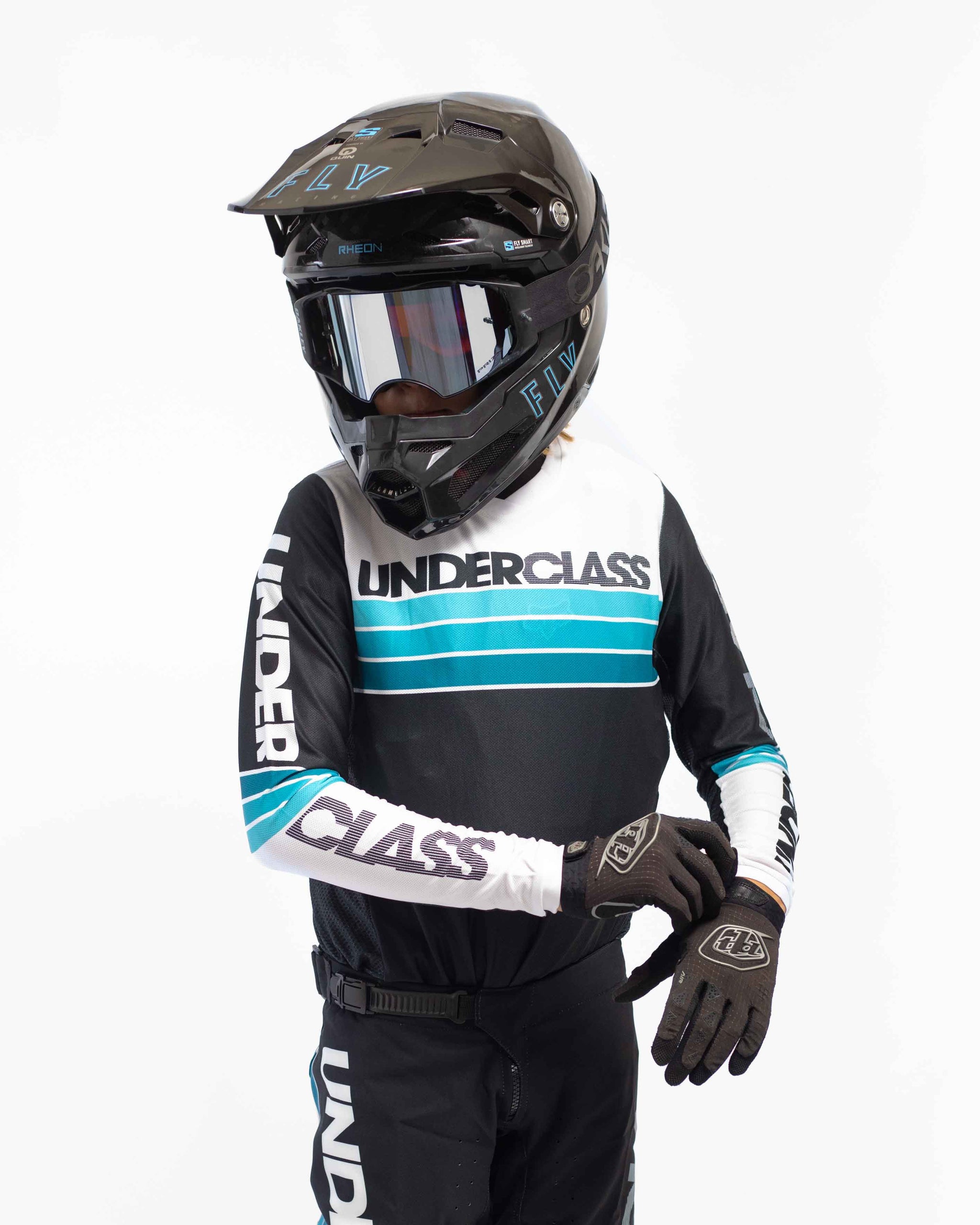UCMX ELITE - YOUTH FULL KIT
