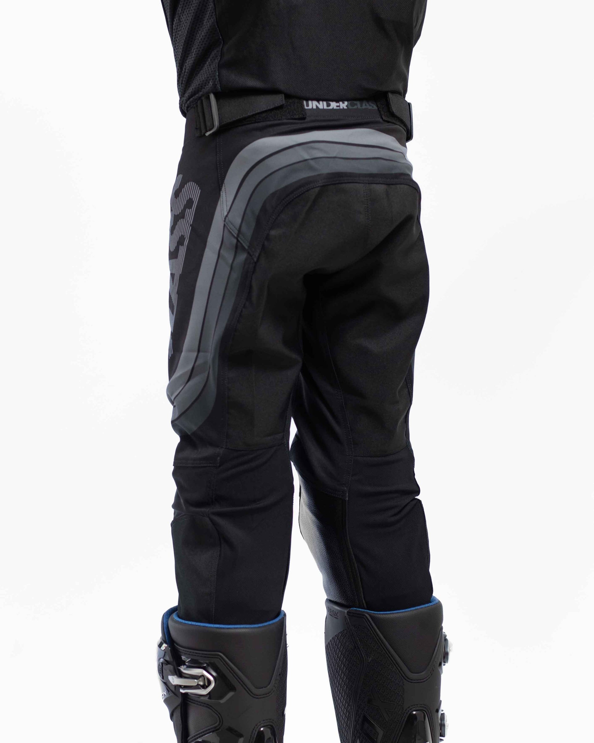 UCMX ELITE - YOUTH FULL KIT