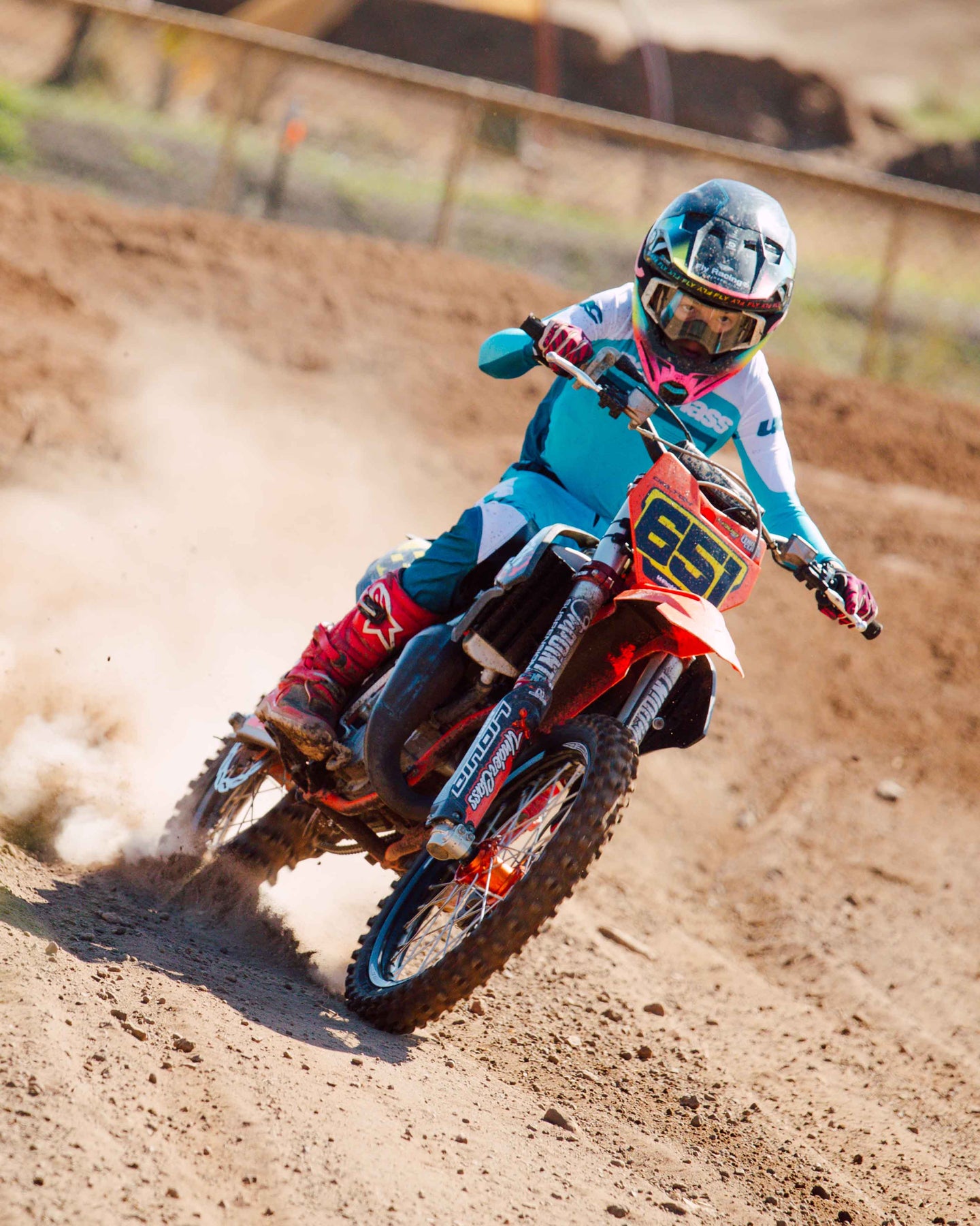 Limited Edition UCMX Pro Frost Youth Full Kit
