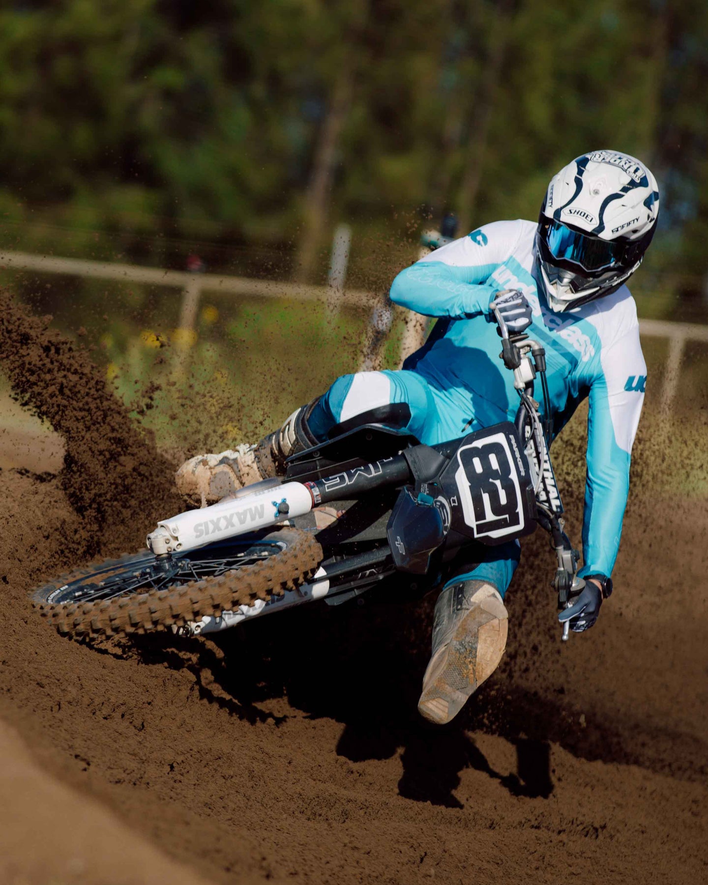 Limited Edition UCMX Pro Frost Full Kit (PRE-SALE)